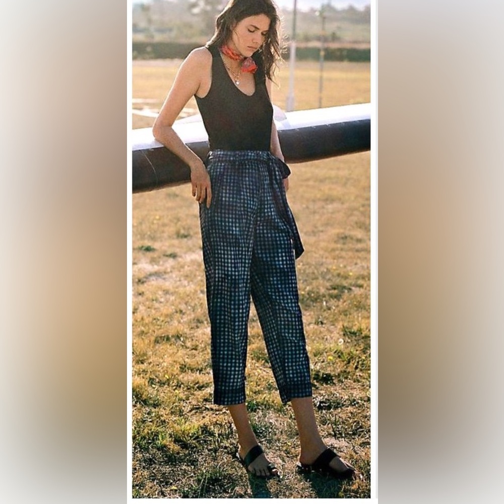 Anthropologie Maeve Gingham pants size 6